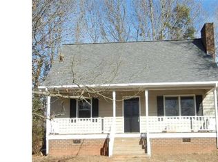 2204 Hopewell Friends Rd, Asheboro, NC 27205