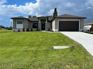 3805 SW 1st Ln, Cape Coral, FL 33991