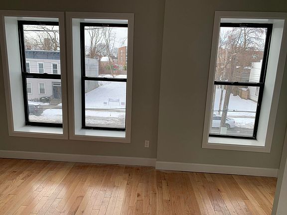 4th image of 533 Clinton Ave Unit 2