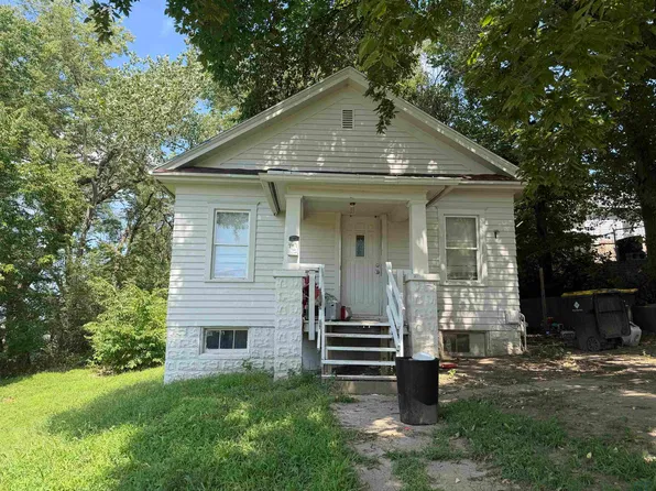 407 W 1st St, Sioux City, IA 51103