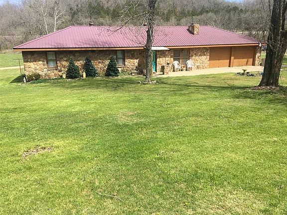 2nd image of 1560 Railey Creek Rd