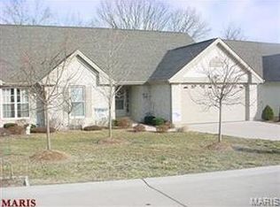 2512 Rabbit Trail Dr, Washington, MO 63090