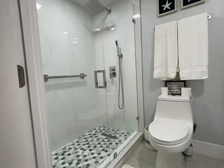 17620 Atlantic Blvd #116 — Photo 8
