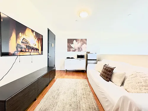 311 Saint Nicholas Ave #5 Photo 1
