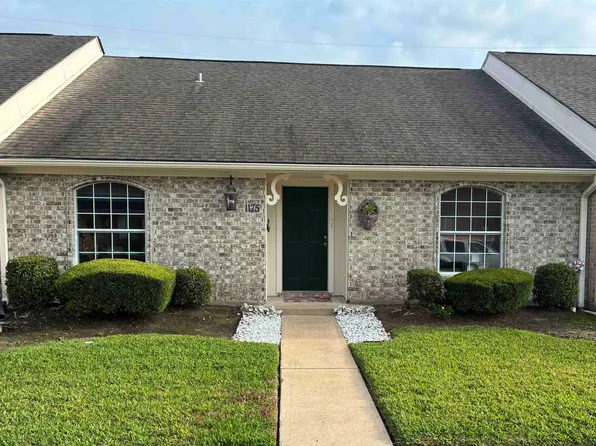 1175 Green Meadow St, Beaumont, TX 77706