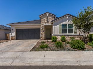 36516 N Asturian Valley Way, San Tan Valley, AZ 85143