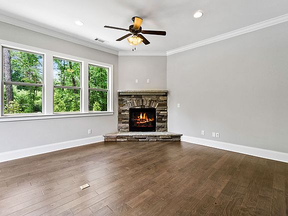 4th image of 1450 Edgebrook Ct Unit 1