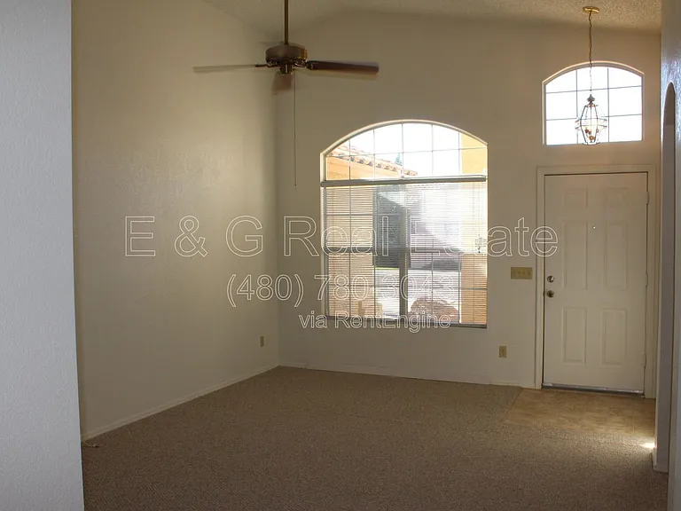 19455 N 34th St — Photo 3