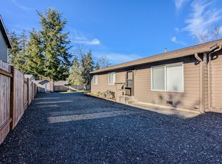 6830 Beverly Ln, Everett, WA 98203