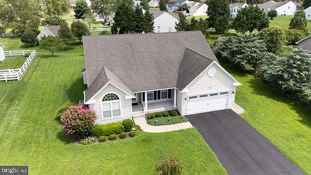 1st image of 18964 Beaver Creek Dr