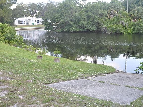 3rd image of 5801 Acla Vista Dr