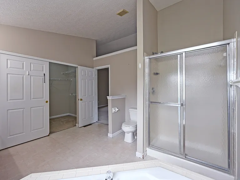 8097 Winding Creek Ct — Photo 28