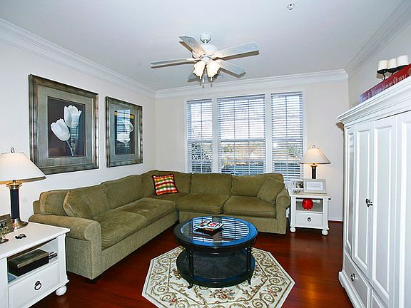 4th image of 23 Arch Pl Unit 378