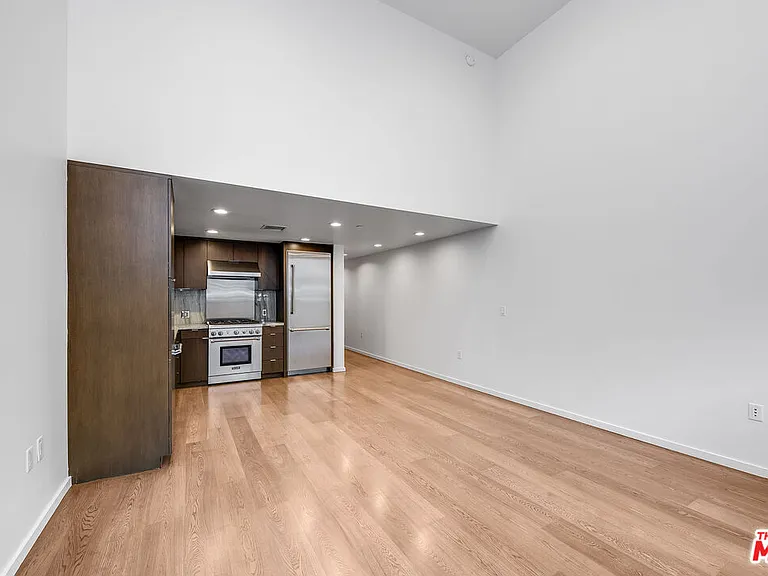 1705 Ocean Ave #107 — Photo 52