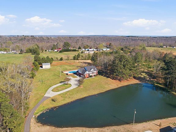 2nd image of 535 Kirkland Rd