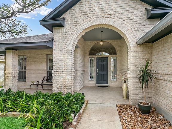 2nd image of 311 Chase Oaks Pl