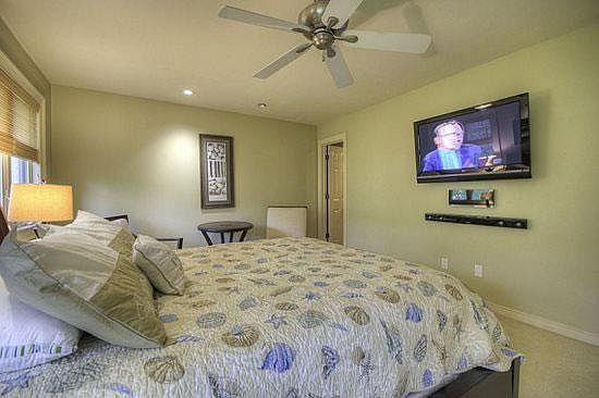 Master Bed Room