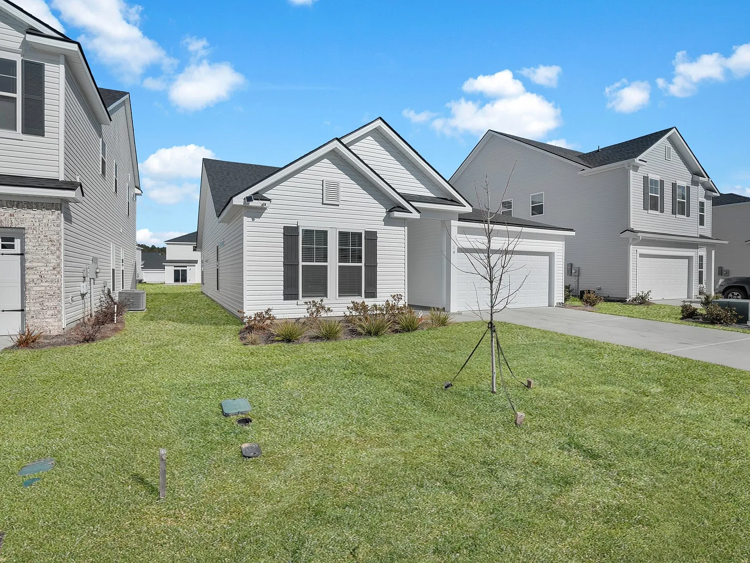 3 bed, 1821 sqft, $2,900 — Photo 3