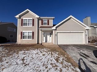 1401 Hazelwood Dr, Belvidere, IL 61008