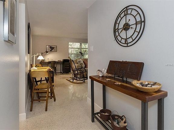 4th image of 1751 Caribbean Cir