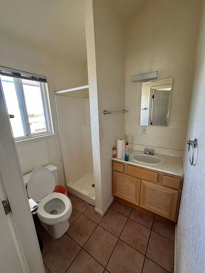 Private Rooms and Apartments Available Near SUU — Photo 2