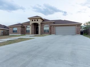 2738 Oak Manor Dr, Eagle Pass, TX 78852