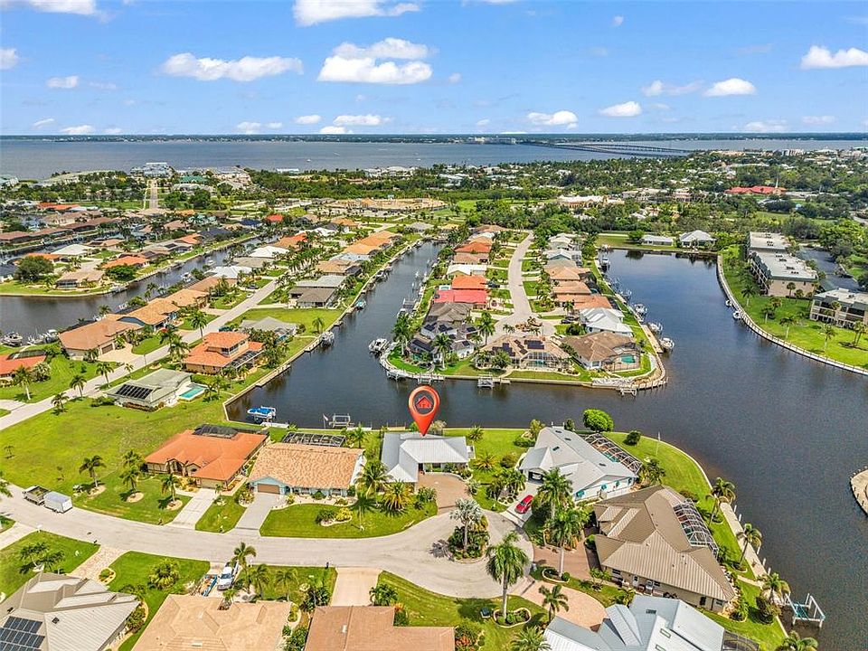 1st image of 704 BIMINI LANE