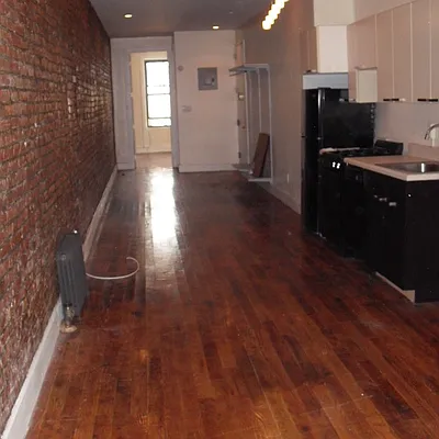 Rented by Nooklyn NYC LLC | media 23