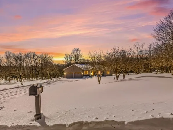 151 E Airpark Rd, Central City, PA 15926