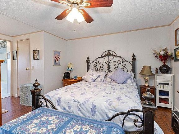 5th image of 2035 Martens St #14