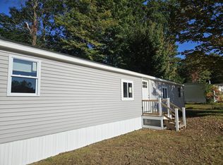 34 Cherry St, Belmont, NH 03220