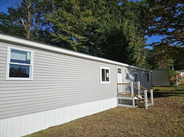 34 Cherry Street, Belmont, NH 03220