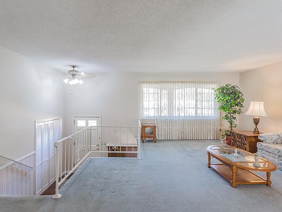 4th image of 716 Timberwyck Dr