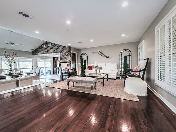 5th image of 4503 Cat Mountain Dr