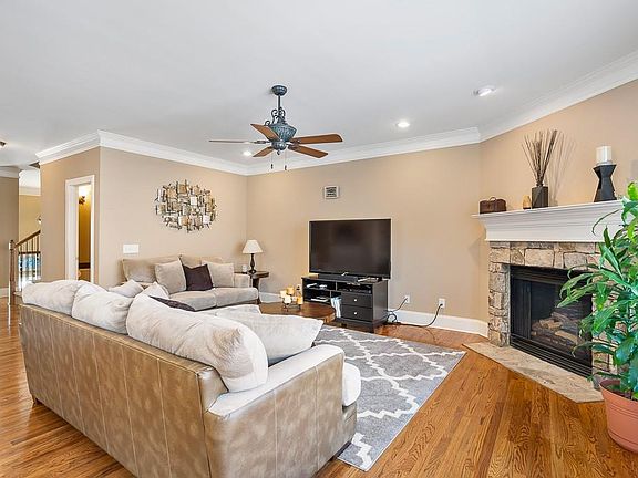 5th image of 4413 Wilkerson Manor Dr SE #4
