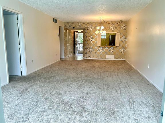 5th image of 3930 Inverrary Boulevard #303-D