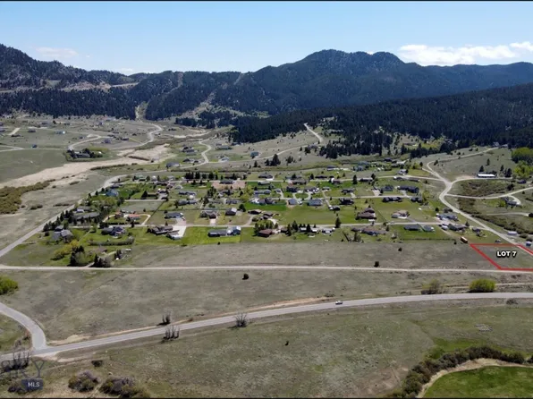 7 Stonecrop Rd, Butte, MT 59701