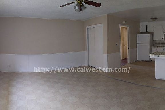 4th image of 3654 Greenlee Dr APT 1