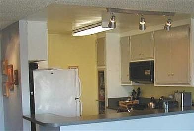 4th image of 1187 E 3rd St Unit 312