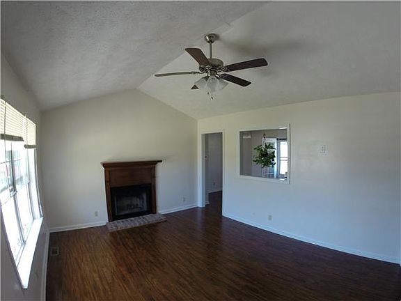 5th image of 1024 Merritt Lewis Ln