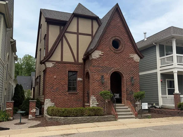 3875 Andover Ave, Auburn Hills, MI 48326