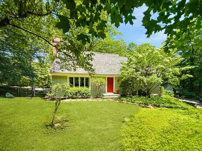 477 Woodbine Road, Stamford, CT, 06903