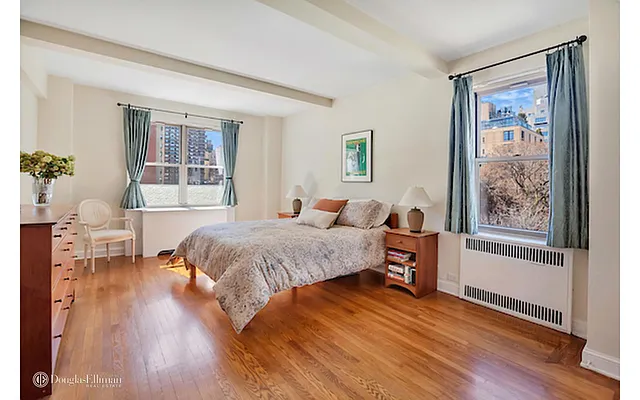 Sold by Douglas Elliman | media 14