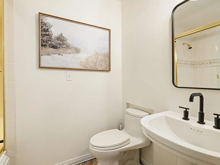 3966 Promontory Ct — Photo 18