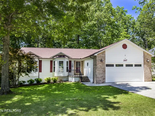 247 Lakeview Dr, Fairfield Glade, TN 38558