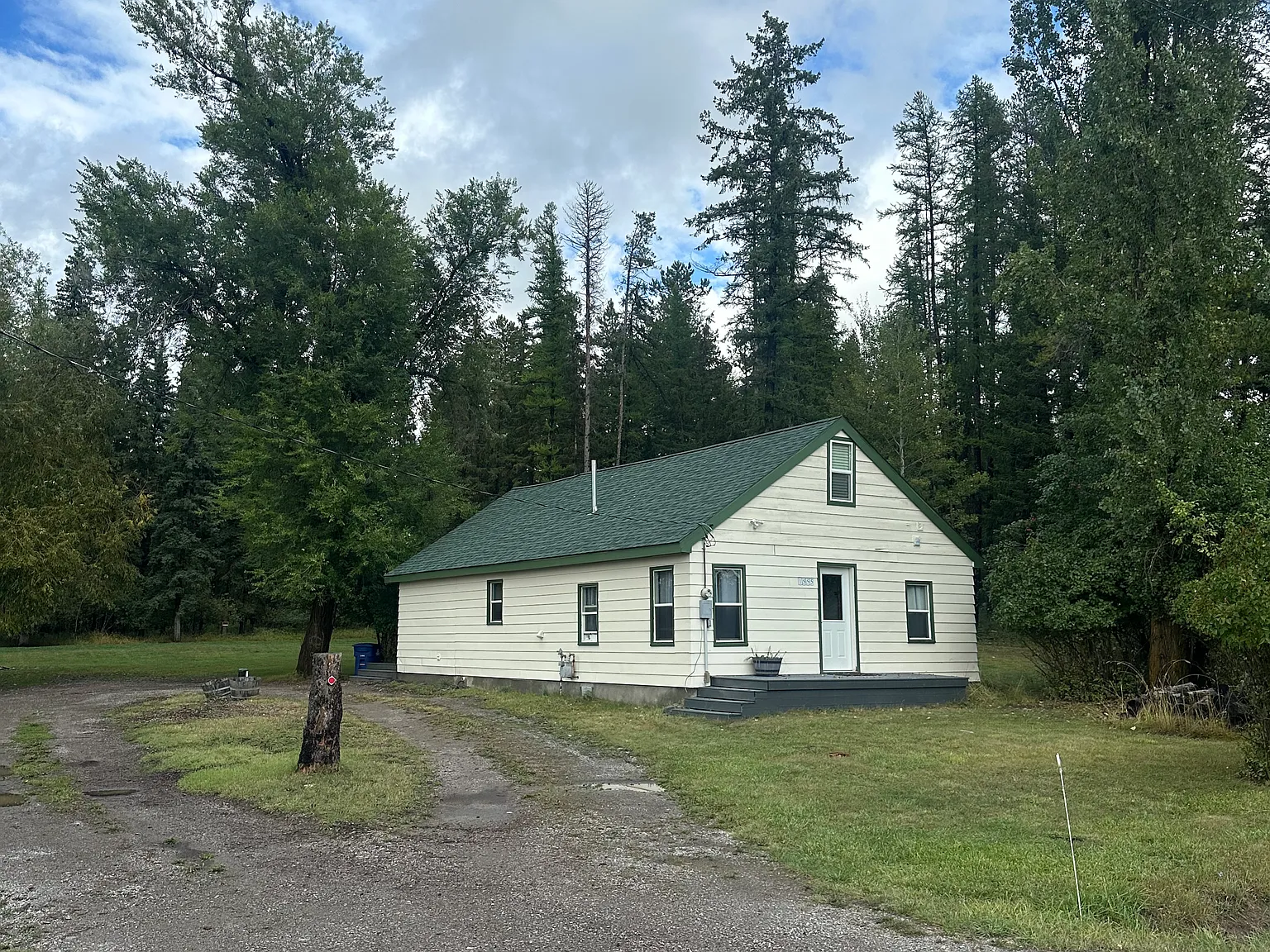 4 bed, 1800 sqft, $3,400 — Photo 1