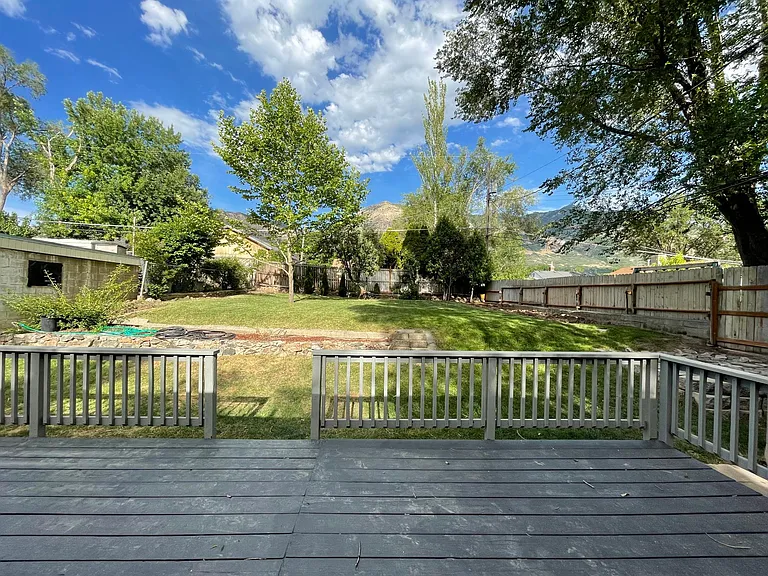 3070 Harrison Blvd — Photo 3