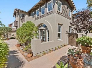 676 Cypress Hills Dr, Encinitas, CA 92024