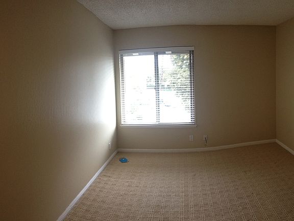 3rd image of 688 Mariners Island Blvd APT 212