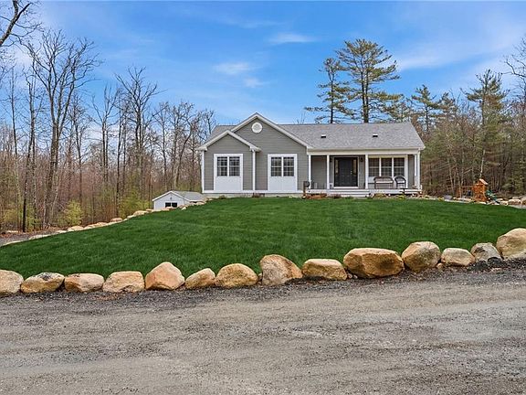 2nd image of 380 Ledge Rd